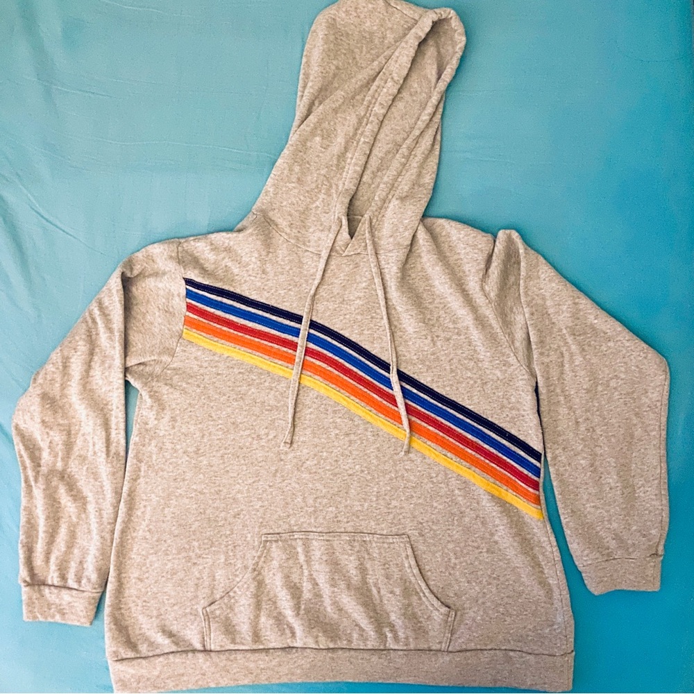 NoBo:Gray Hoody 5 stripes across chest & word Love on back. XL/XG-Juniors 15-17.